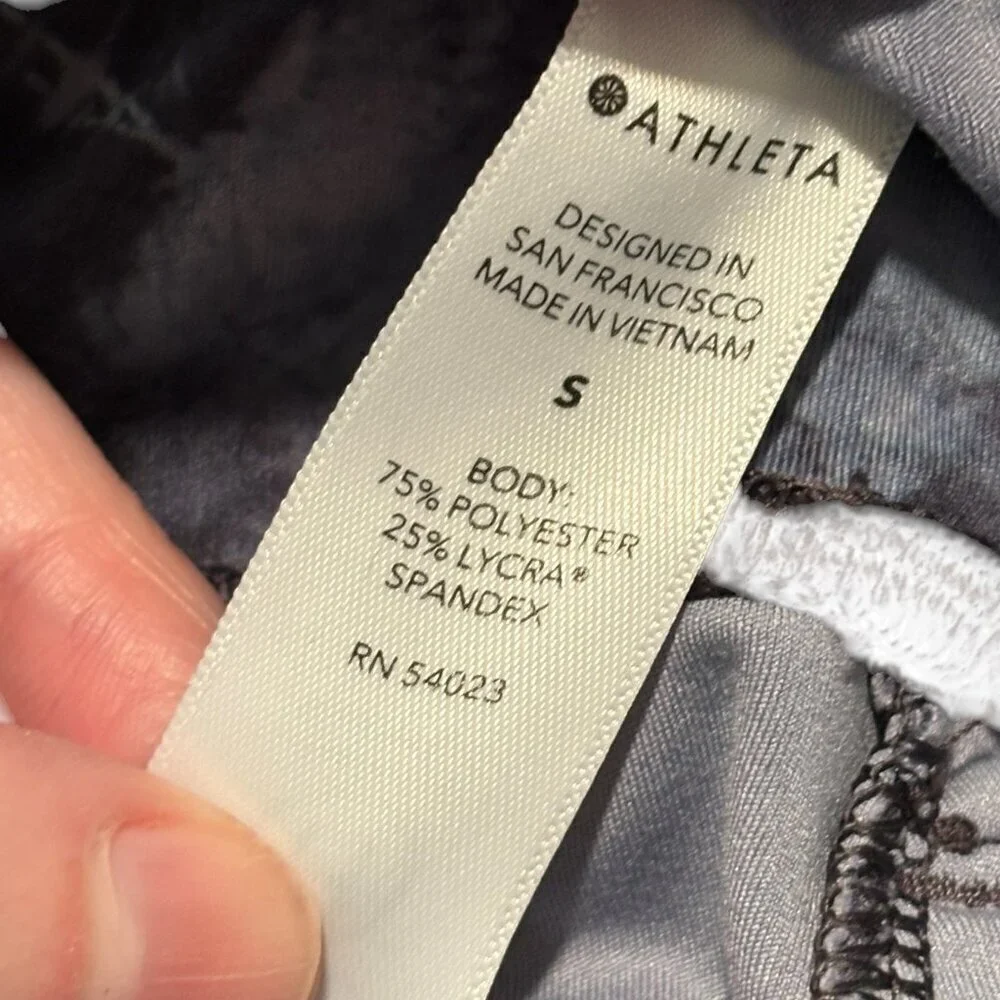 Athleta Tie Dye Salutation Printed Jogger Pants with Pockets Women's Size Small